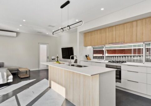 Best Floor Plan Tech: Spot ‘Tight Squeeze’ Custom Home Design Flaws Before They Become Expensive Mistakes